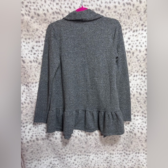 MASSINI RUFFLE BOTTOM CARDIGAN - Picture 2 of 2